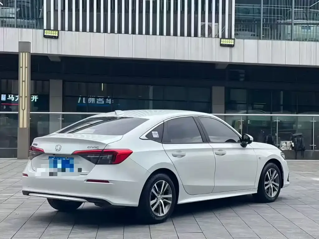Honda Civic 2024 из CN, фото 9
