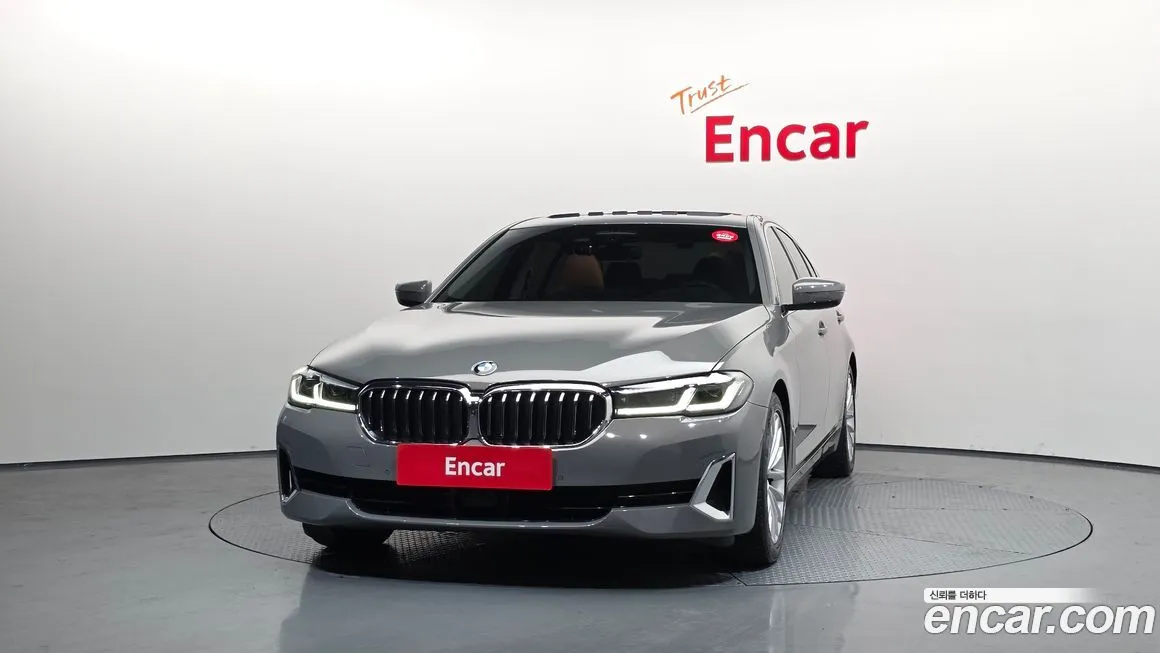 BMW 5-Series 2021 из KR, фото 3