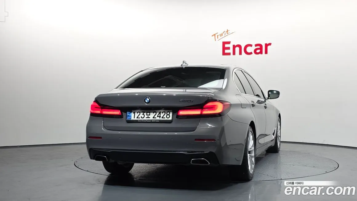 BMW 5-Series 2021 из KR, фото 4
