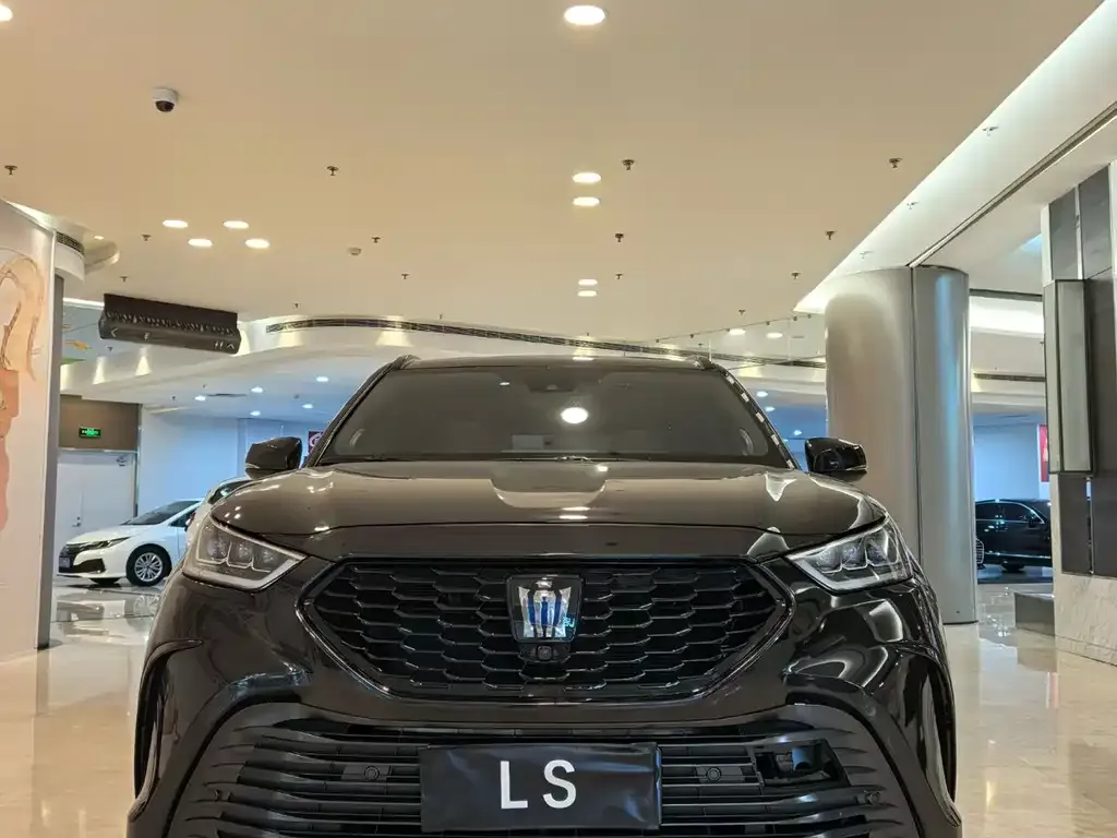 Toyota Crown Kluger 2022 из CN, фото 2