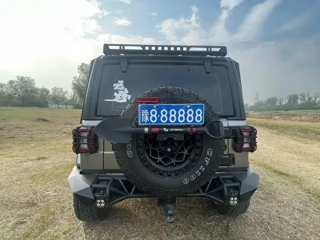 Jeep Wrangler 2021 из CN, фото 8