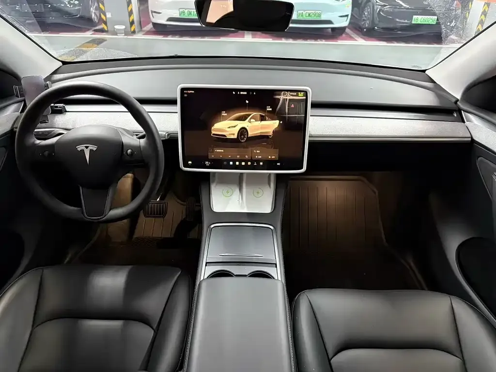 Tesla Model Y 2024 из CN, фото 6