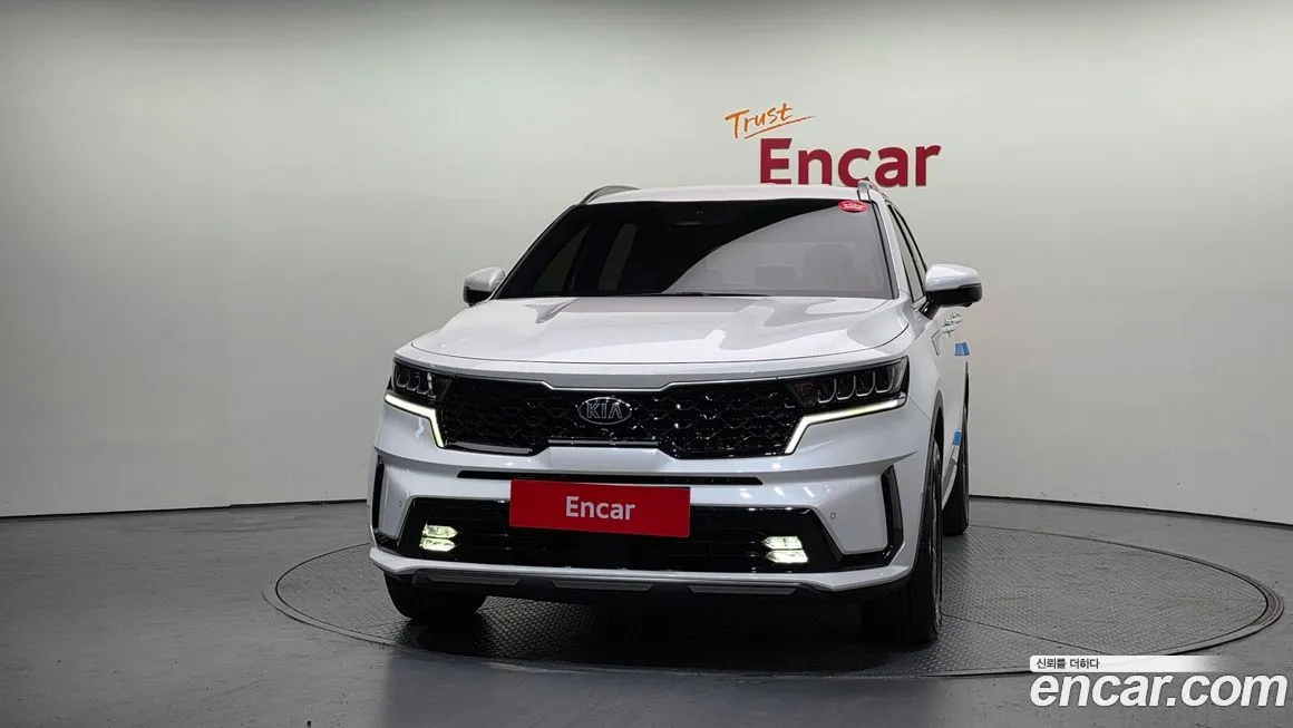 Kia Sorento — фото 3
