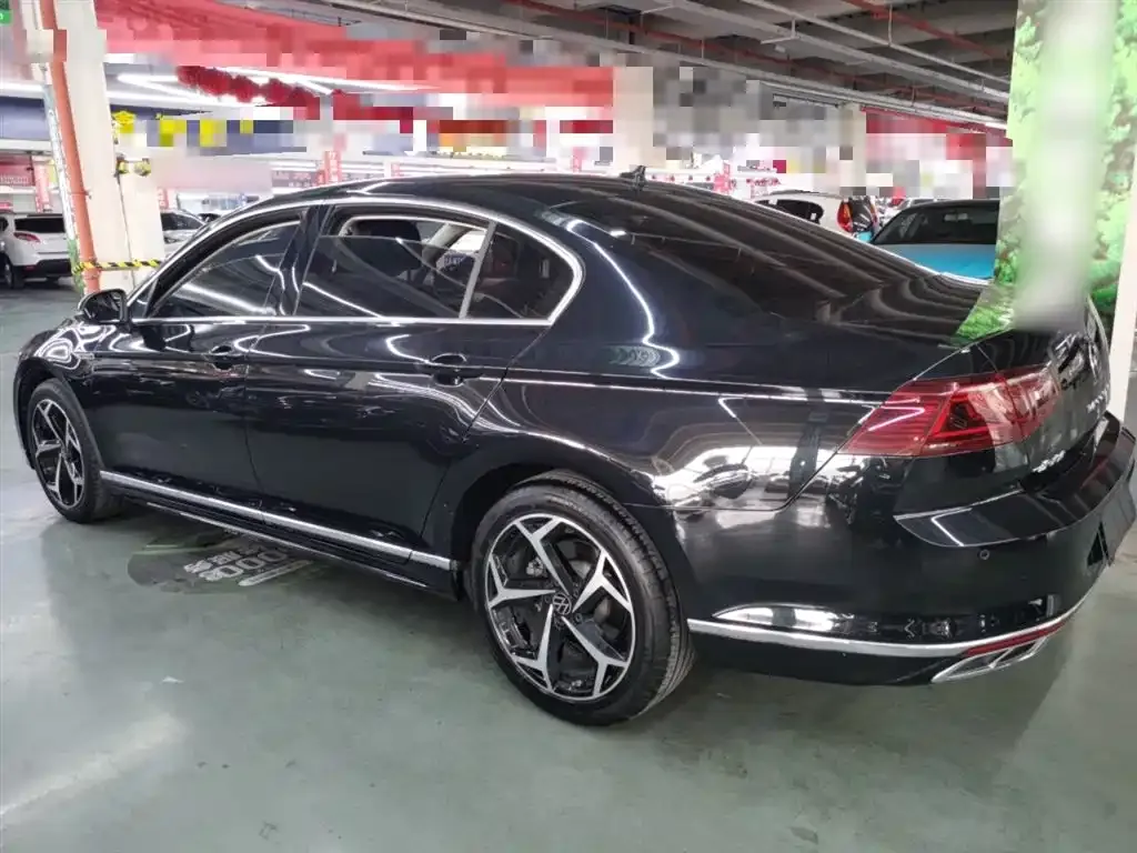 Volkswagen Magotan 2023 из CN, фото 5