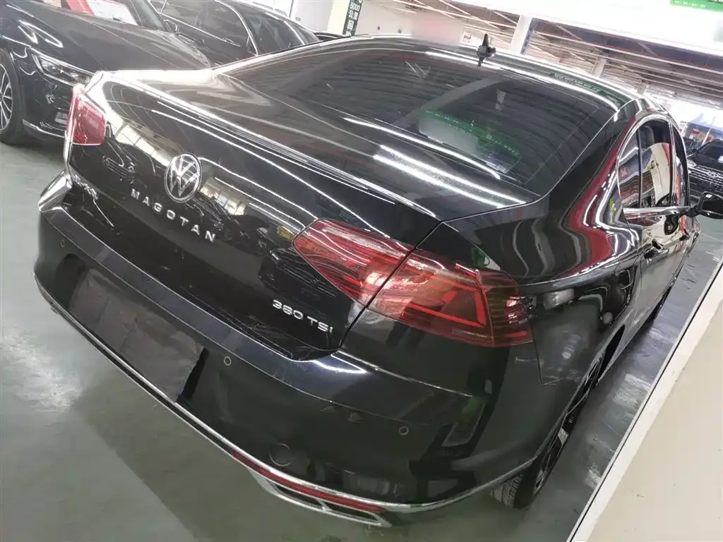 Volkswagen Magotan 2023 из CN, фото 7