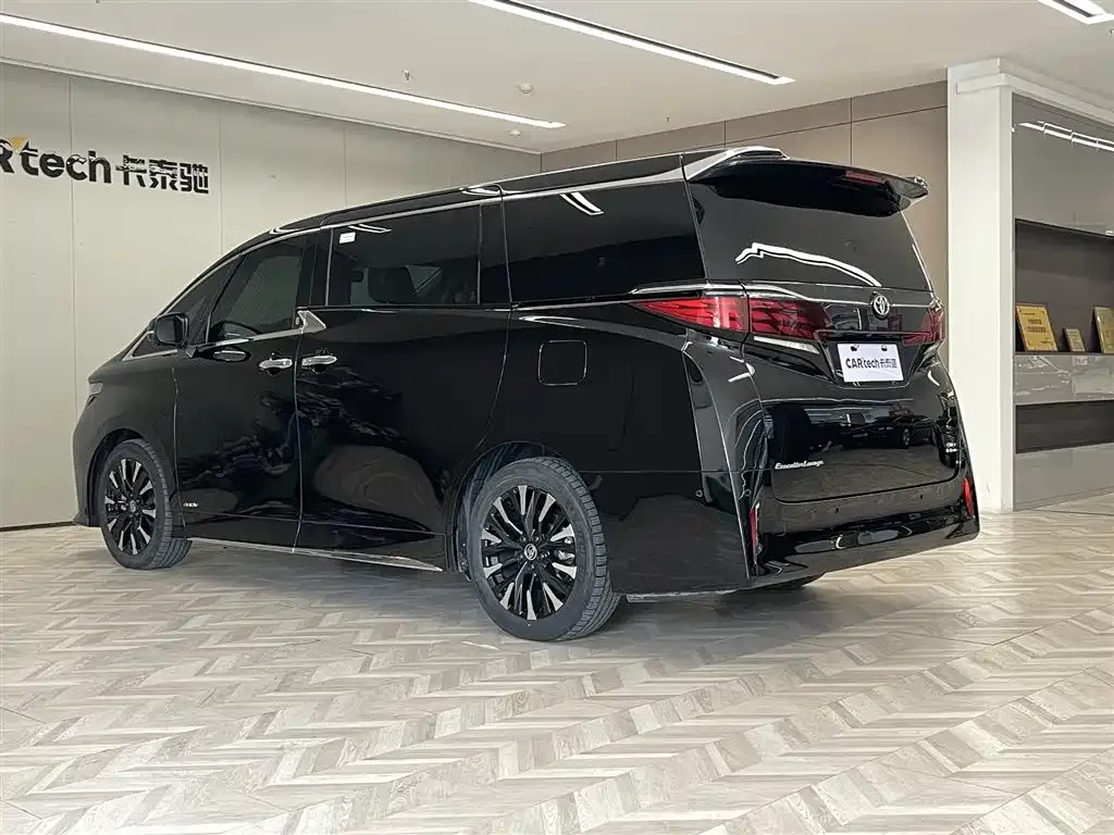 Toyota Alphard 2024 из CN, фото 7