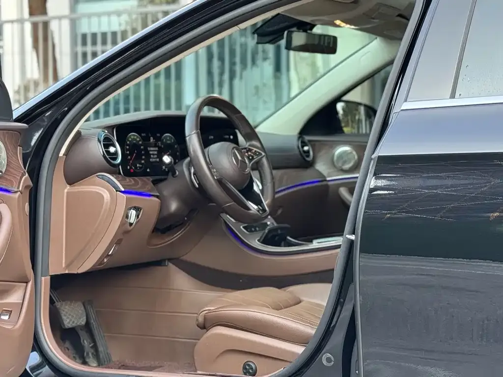 Mercedes-Benz E-Class 2022 из CN, фото 7