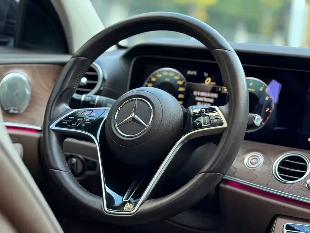 Mercedes-Benz E-Class 2022 из CN, фото 9
