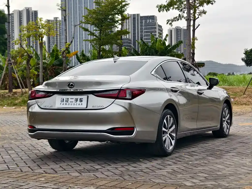 Lexus ES 2021 из CN, фото 4