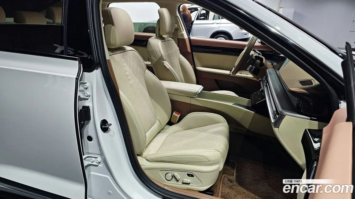 Hyundai Grandeur — фото 10