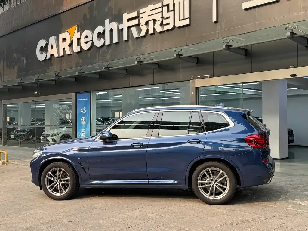 BMW X3 2021 из CN, фото 3