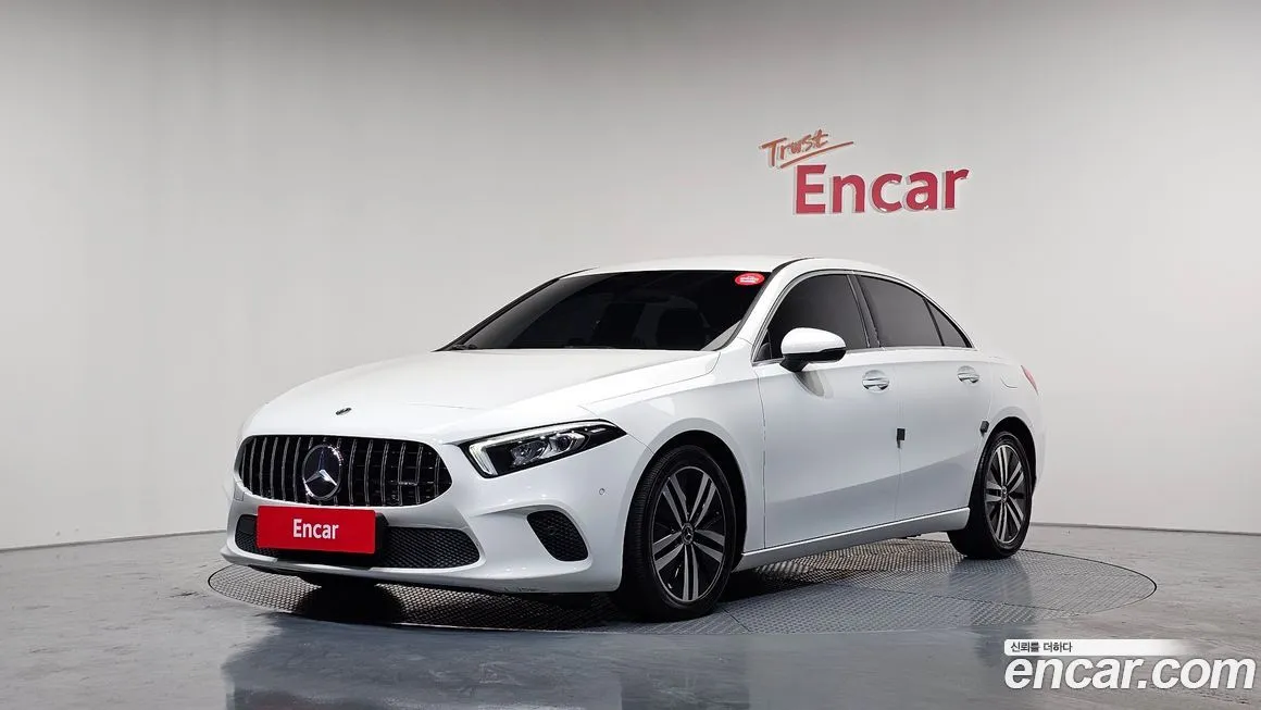 Mercedes-Benz A-Class — фото 1
