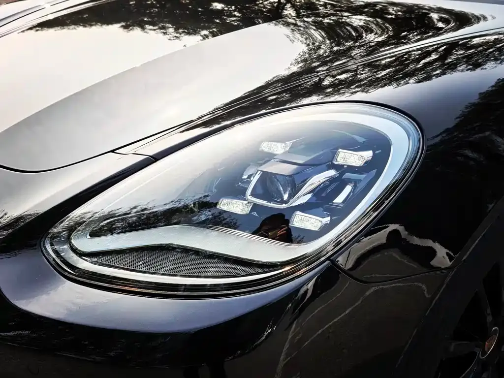 Porsche Panamera — фото 4