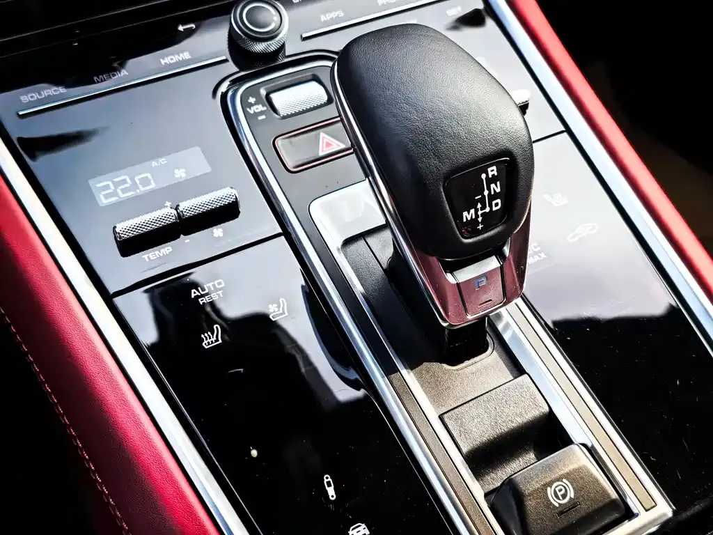 Porsche Panamera — фото 8