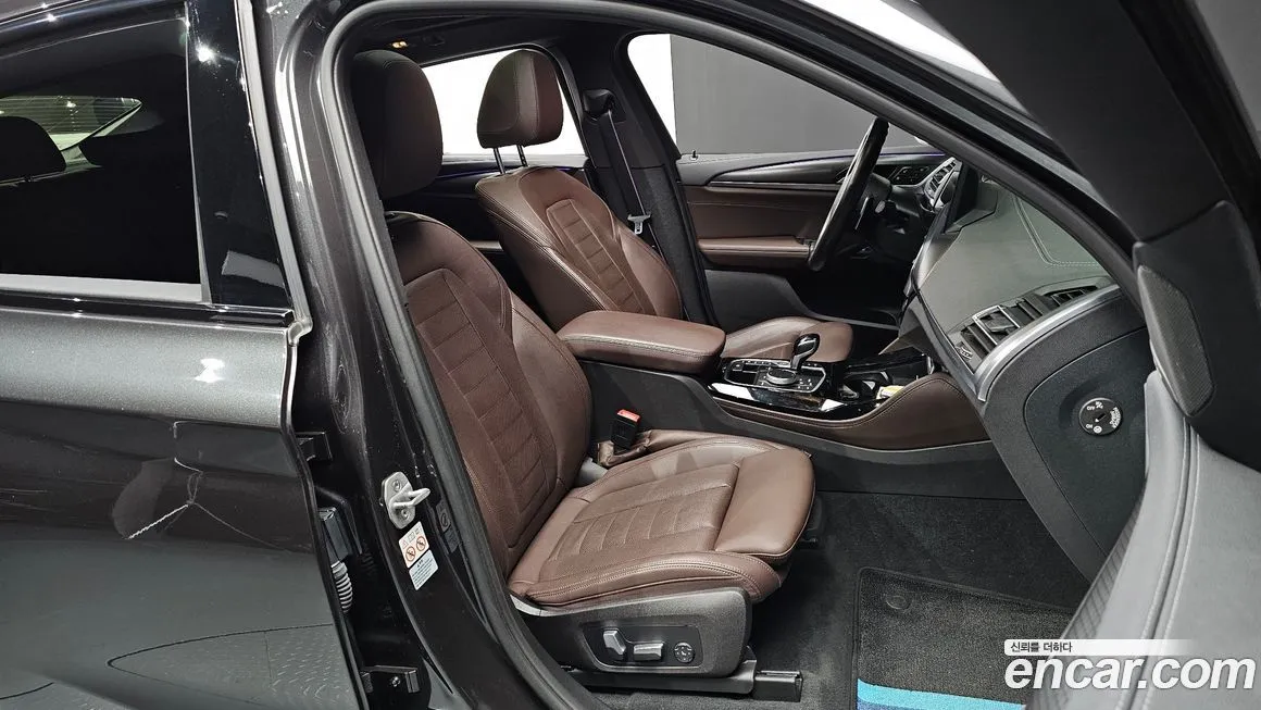 BMW X4 2023 из KR, фото 10
