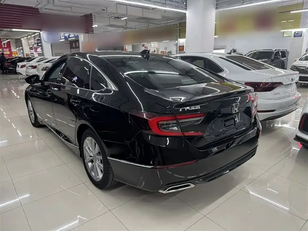 Honda Accord 2023 из CN, фото 6