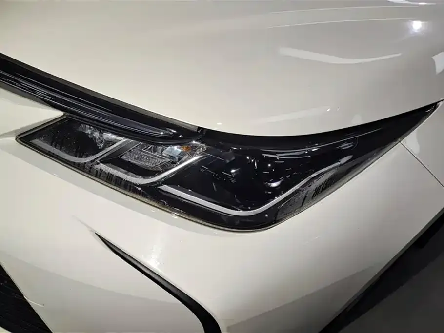 Toyota Corolla 2021 из CN, фото 5