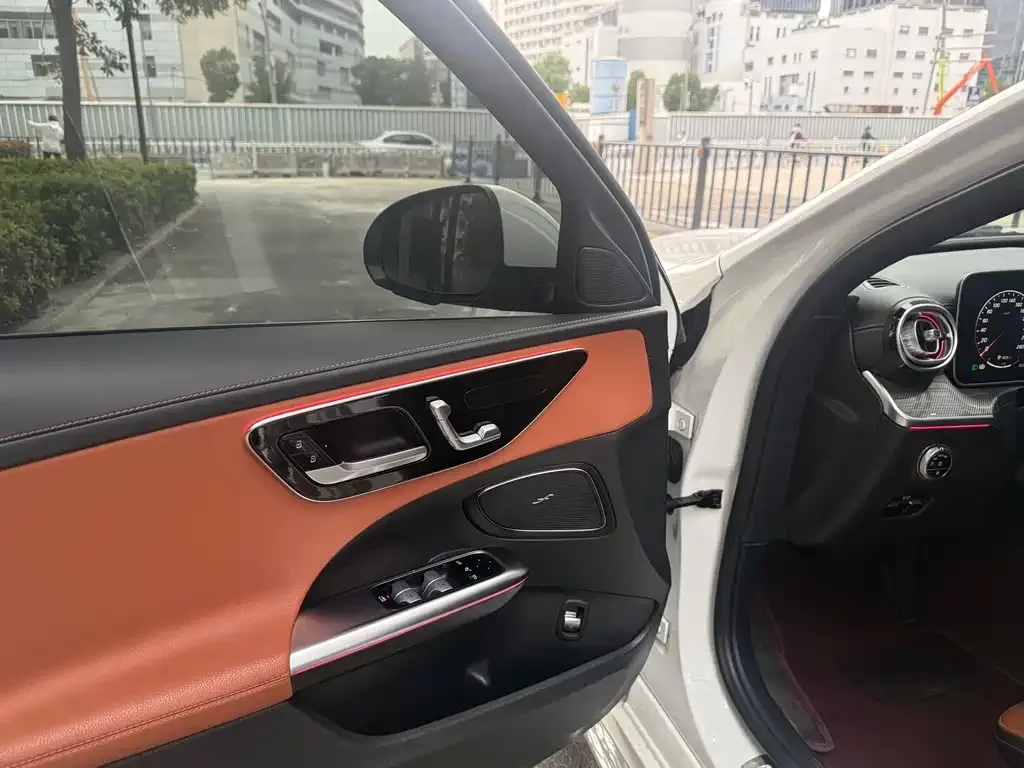 Mercedes-Benz C-Class 2023 из CN, фото 9