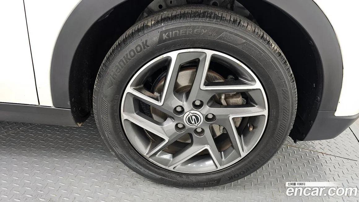 KG Mobility (Ssangyong) TIBOLI 2022 из KR, фото 5