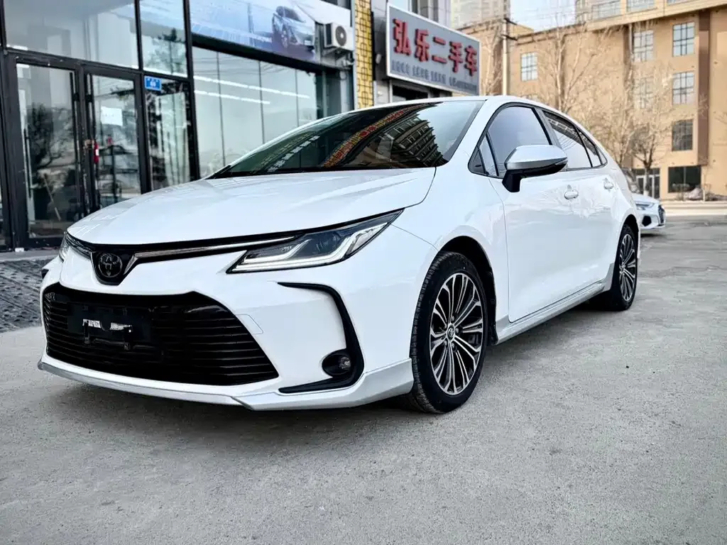 Toyota Corolla 2021 из CN, фото 1