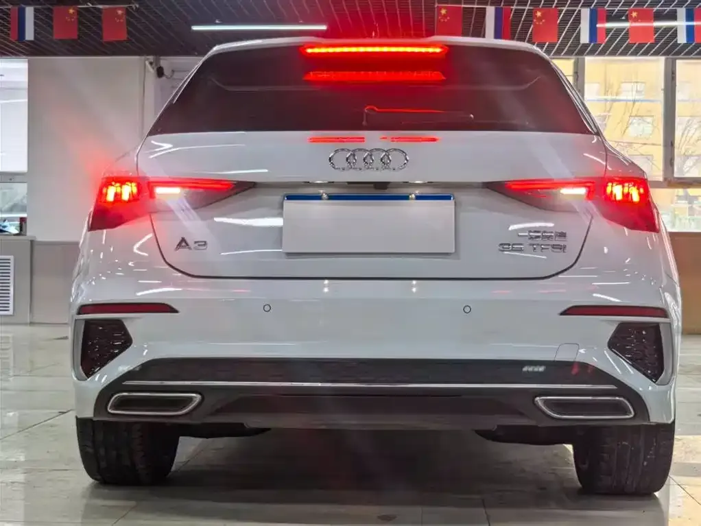 Audi A3 2023 из CN, фото 5