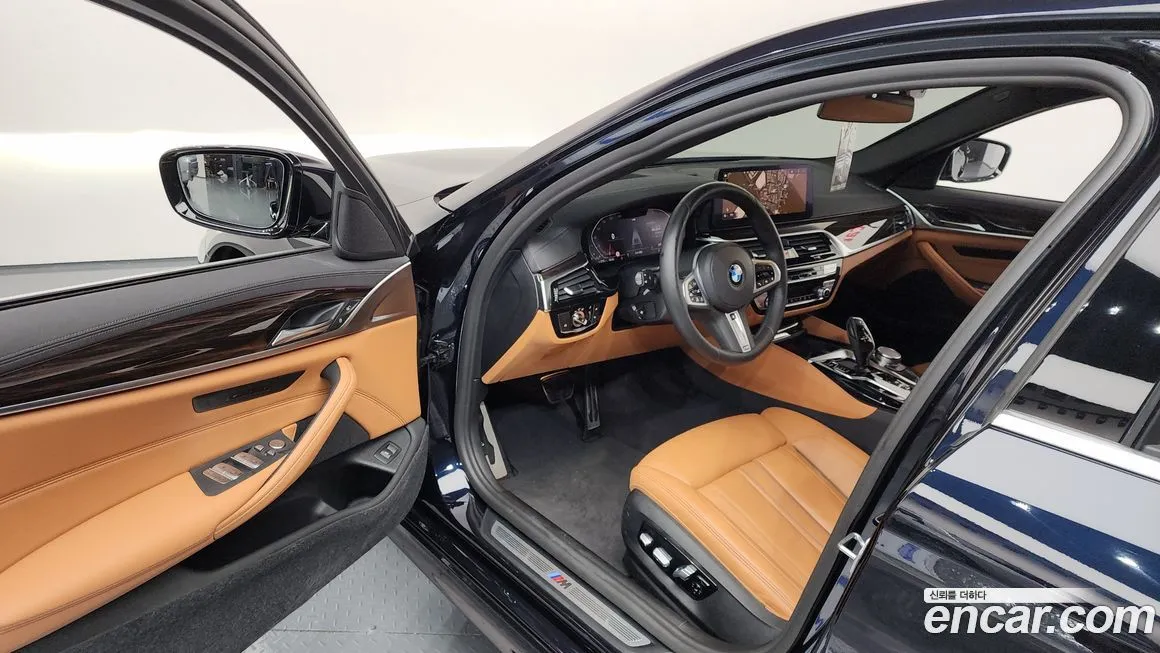 BMW 5-Series 2022 из KR, фото 10