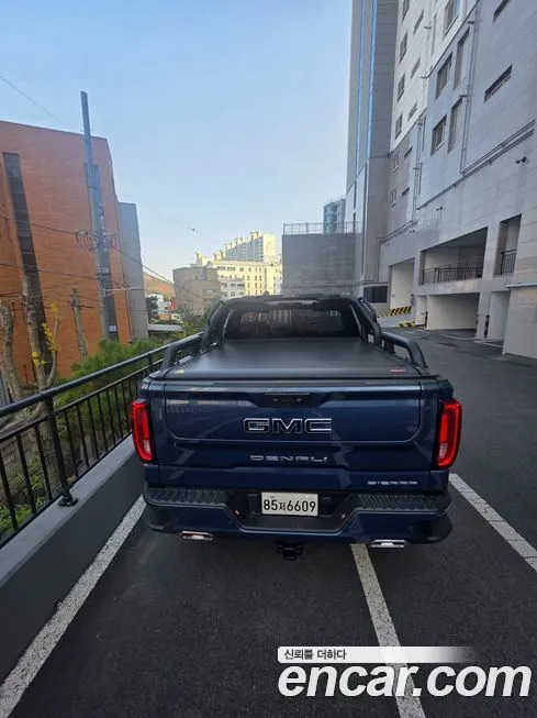 GMC Sierra 2024 из KR, фото 9