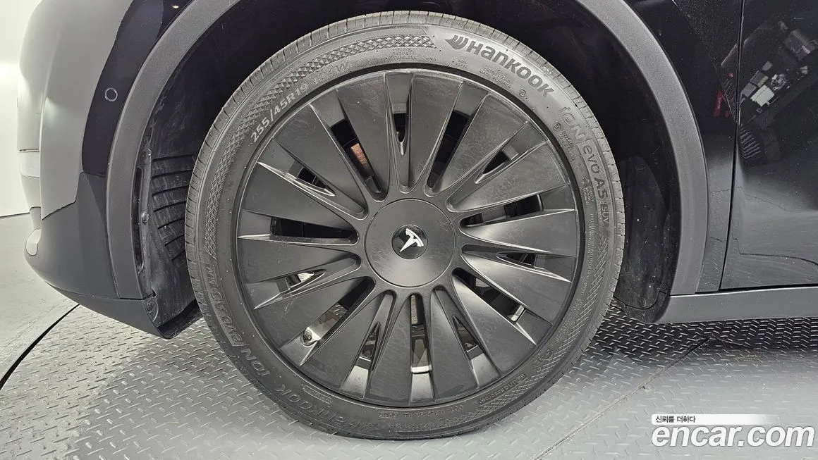 Tesla Model Y 2021 из KR, фото 5
