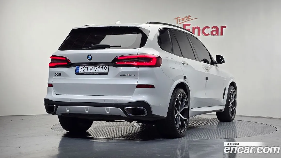 BMW X5 2023 из KR, фото 2