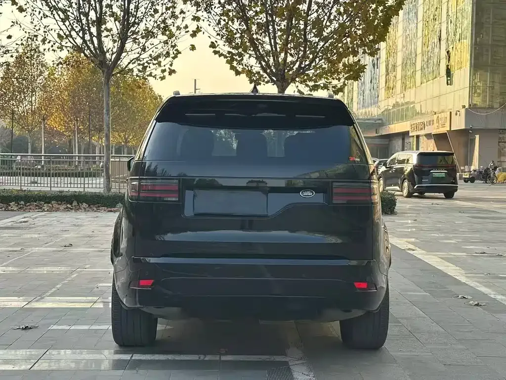 Land Rover Discovery 2025 из CN, фото 5