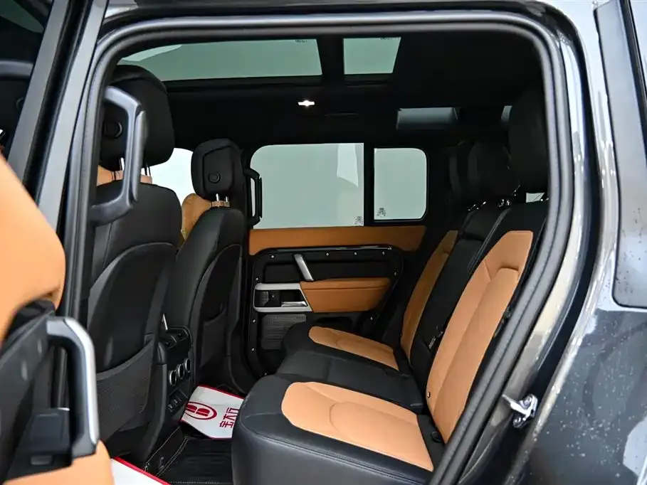 Land Rover Defender 2024 из CN, фото 10