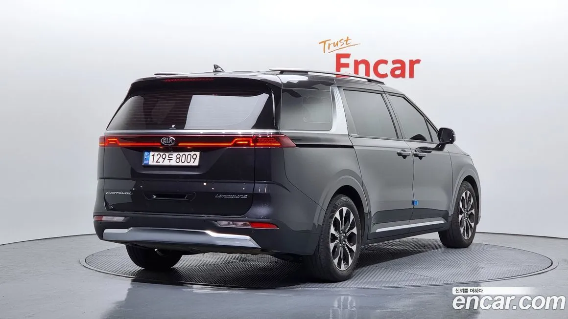 Kia Carnival 2021 из KR, фото 2