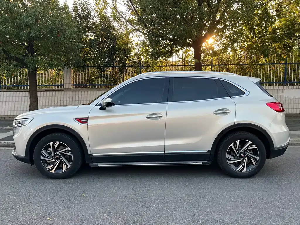 Hongqi HS5 2022 из CN, фото 8
