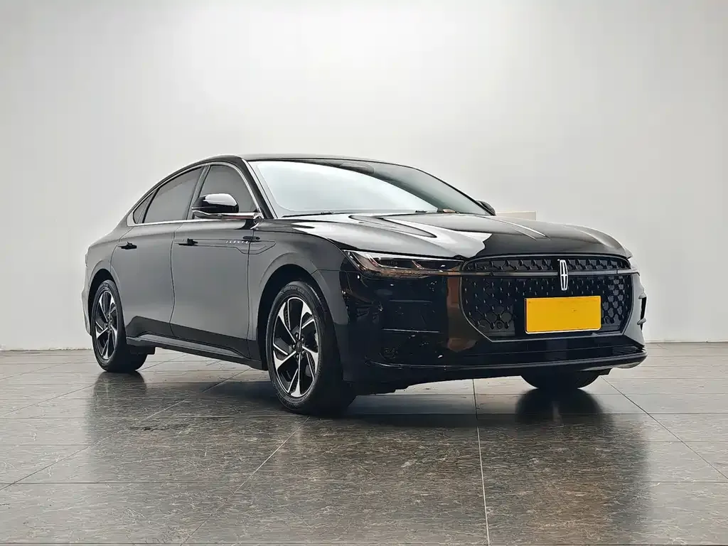Lincoln Z 2023 из CN, фото 2