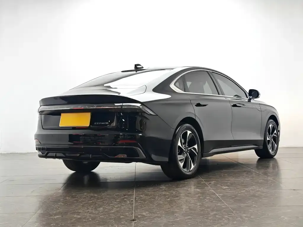 Lincoln Z 2023 из CN, фото 3