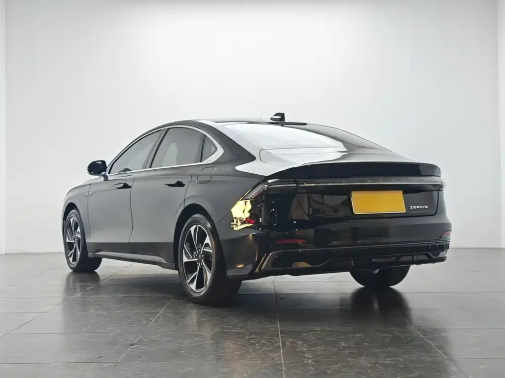 Lincoln Z 2023 из CN, фото 4