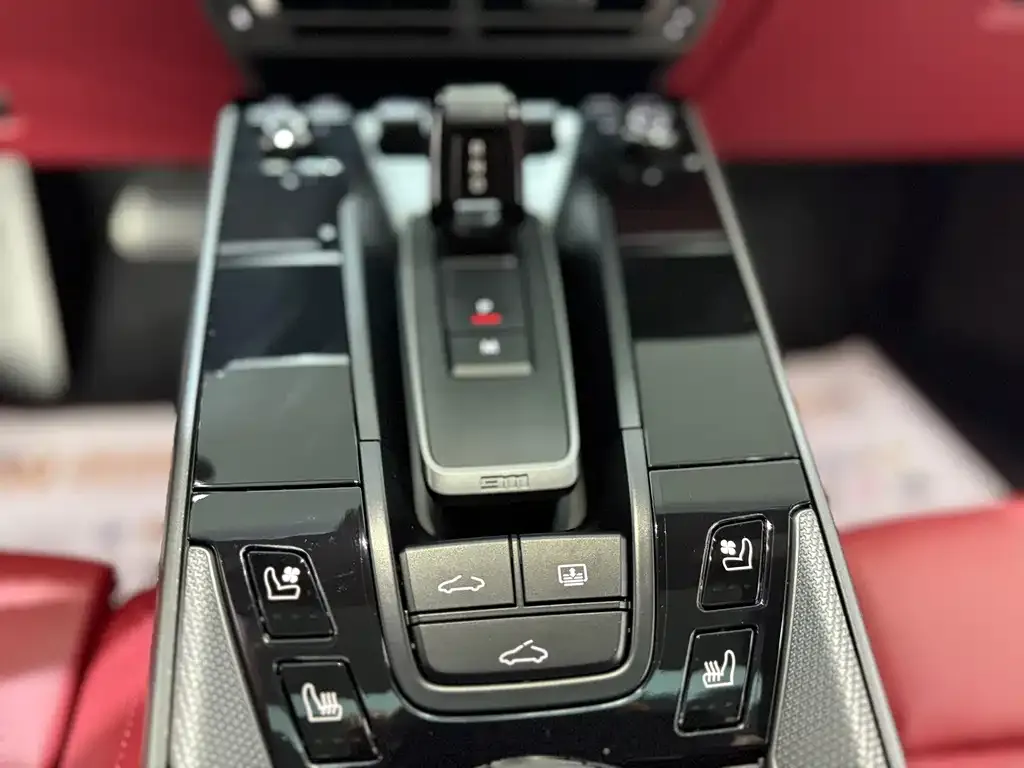 Porsche 911 2024 из CN, фото 10