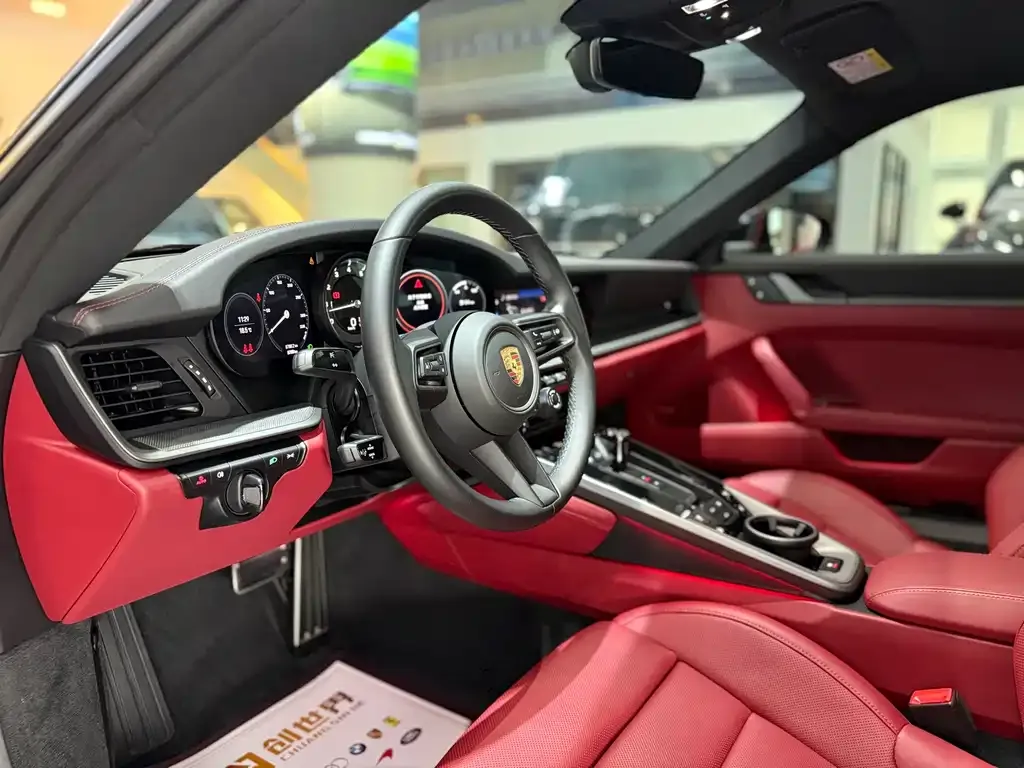 Porsche 911 2024 из CN, фото 6