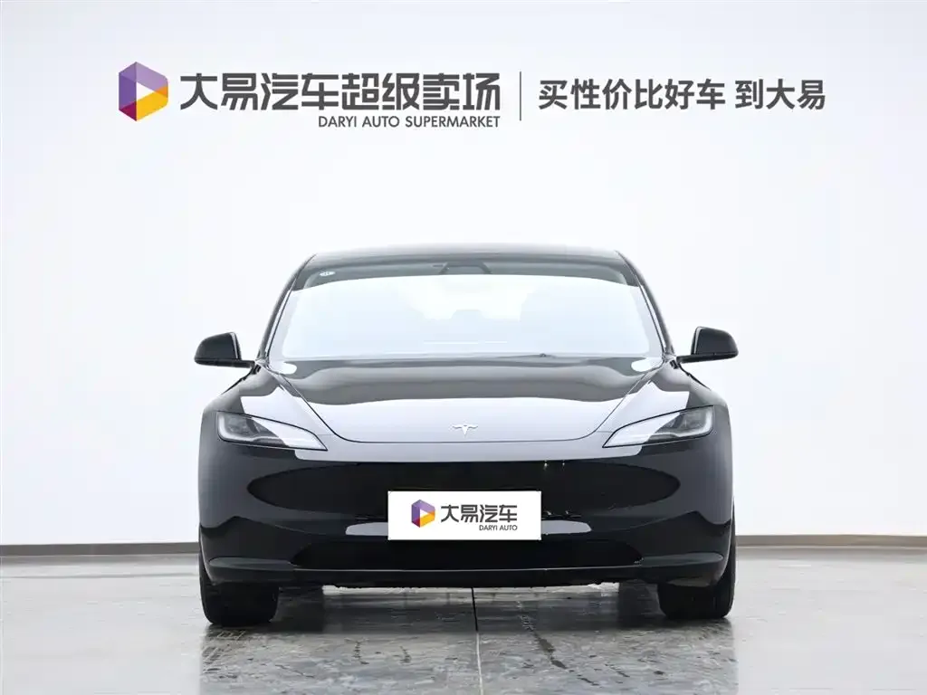 Tesla Model 3 — фото 2