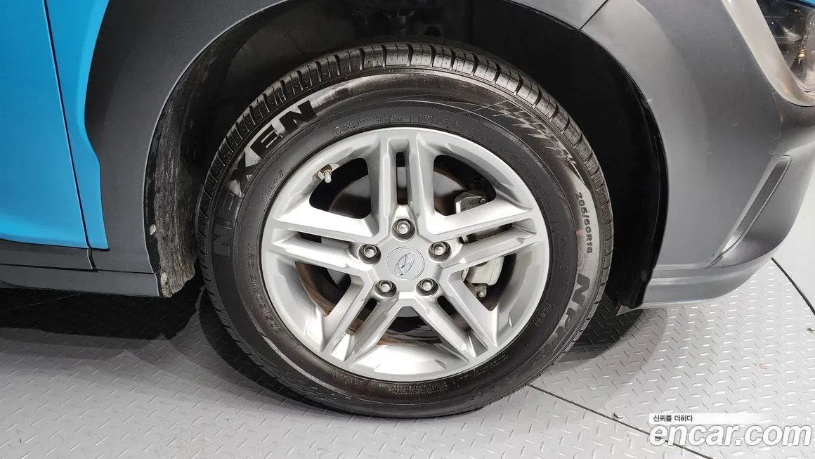 Hyundai Kona 2023 из KR, фото 5