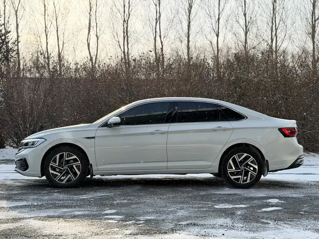 Volkswagen Sagitar 2025 из CN, фото 5