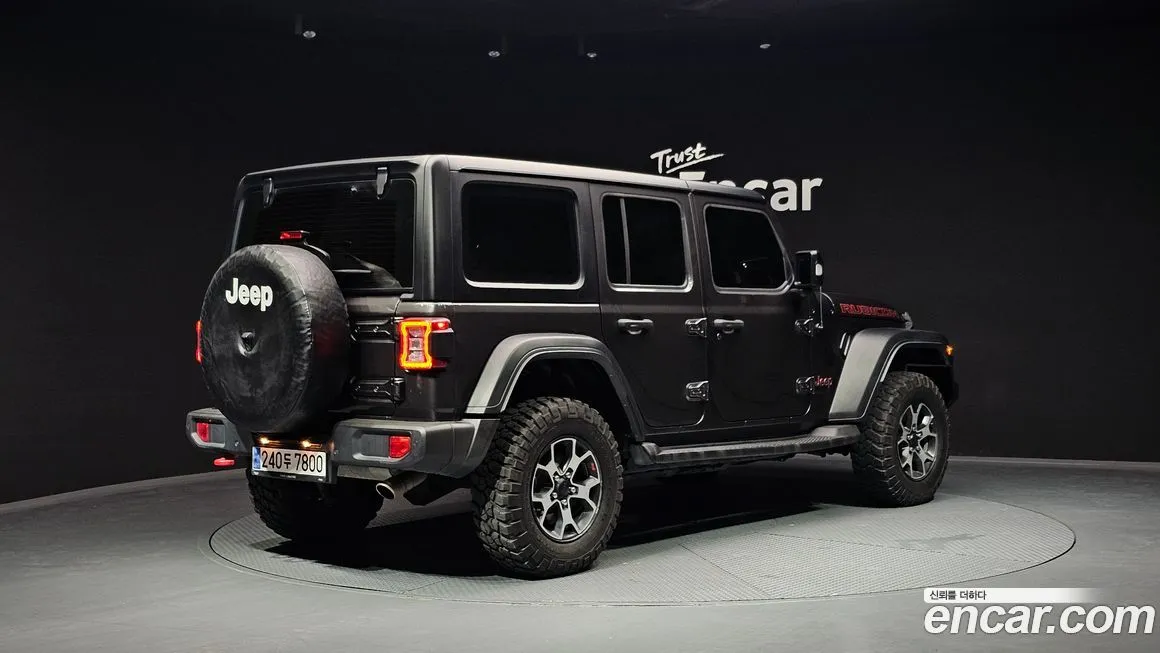 Jeep Wrangler 2023 из KR, фото 2