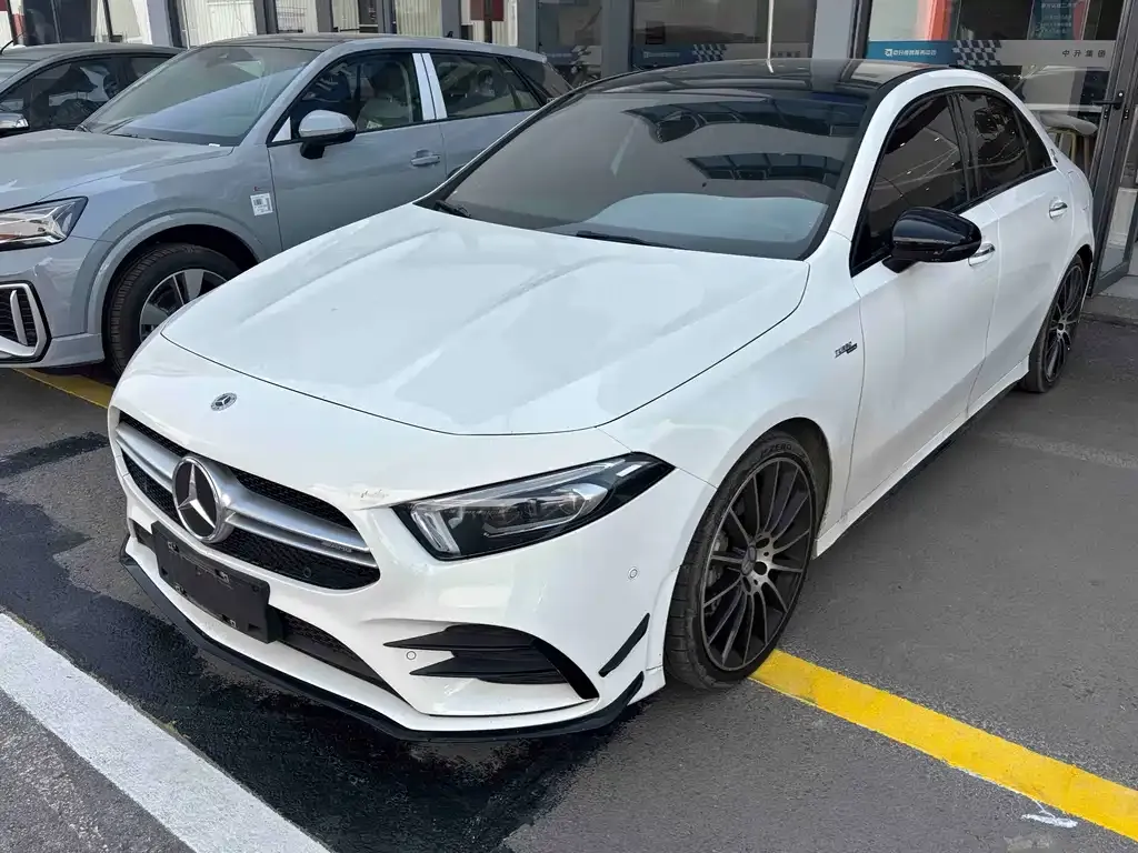 Mercedes-Benz A-Class AMG 2023 из CN, фото 1