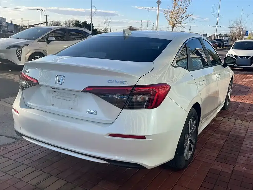 Honda Civic 2023 из CN, фото 5