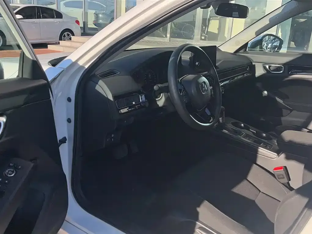 Honda Civic 2023 из CN, фото 9