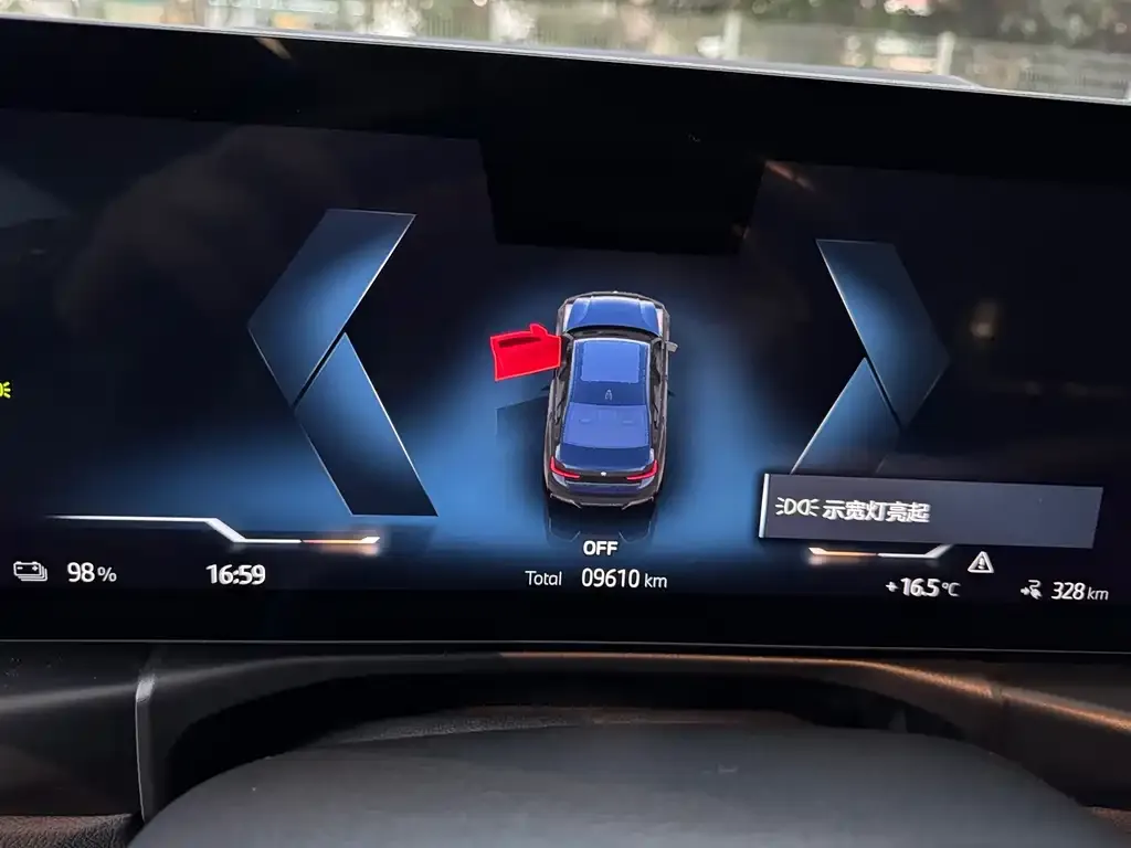 BMW i3 — фото 10