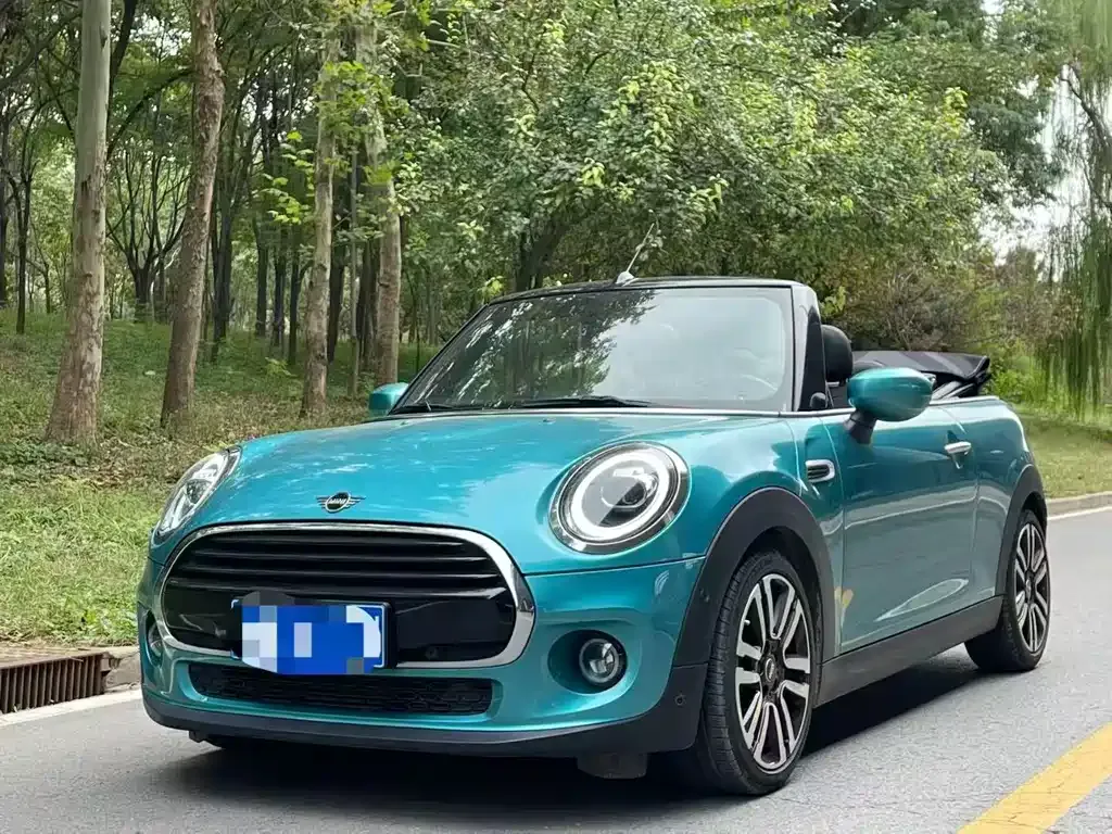 MINI Cooper (3-door) 2021 из CN, фото 2