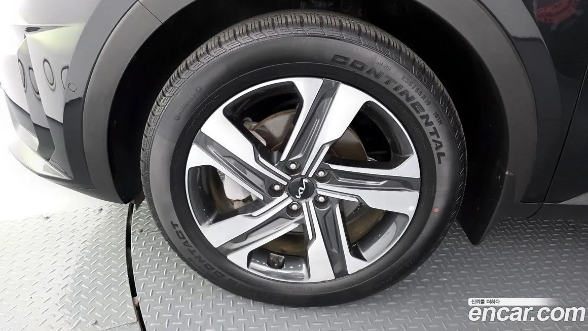 Kia Sorento — фото 5