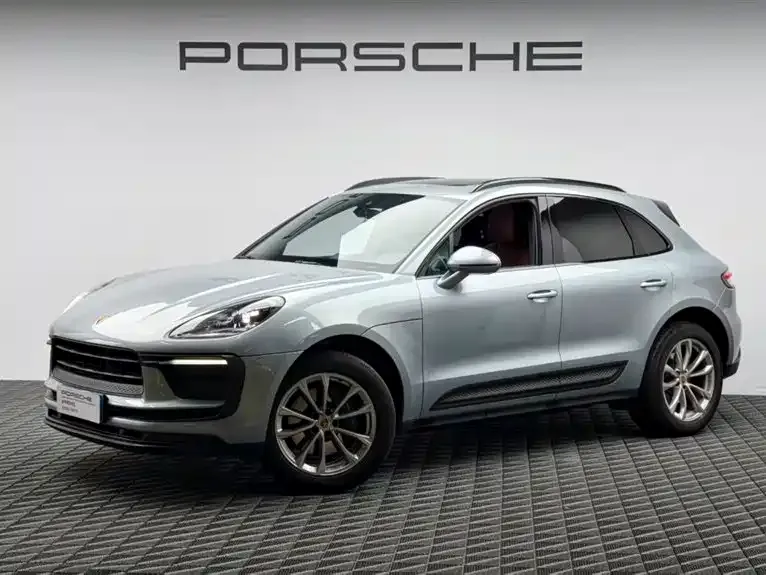 Porsche Macan — фото 1