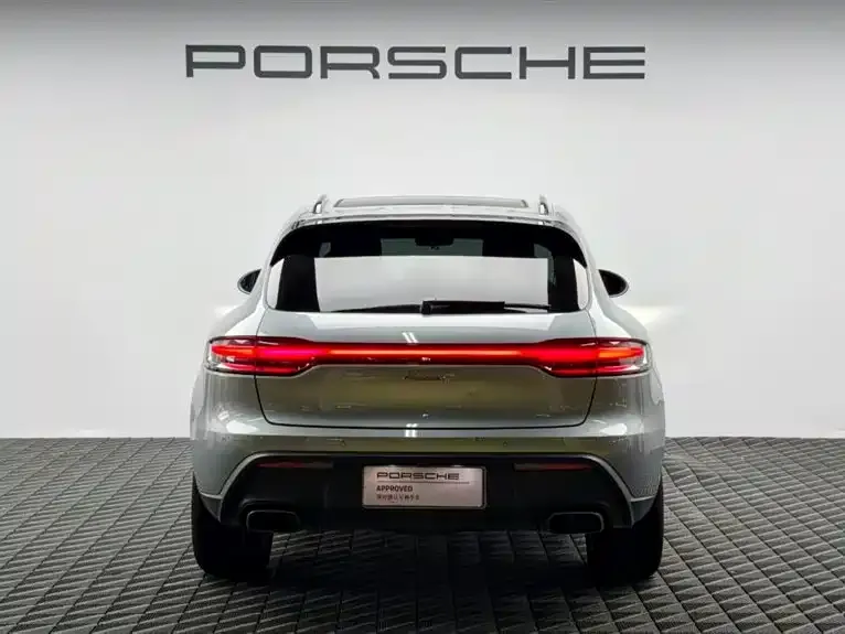 Porsche Macan — фото 5